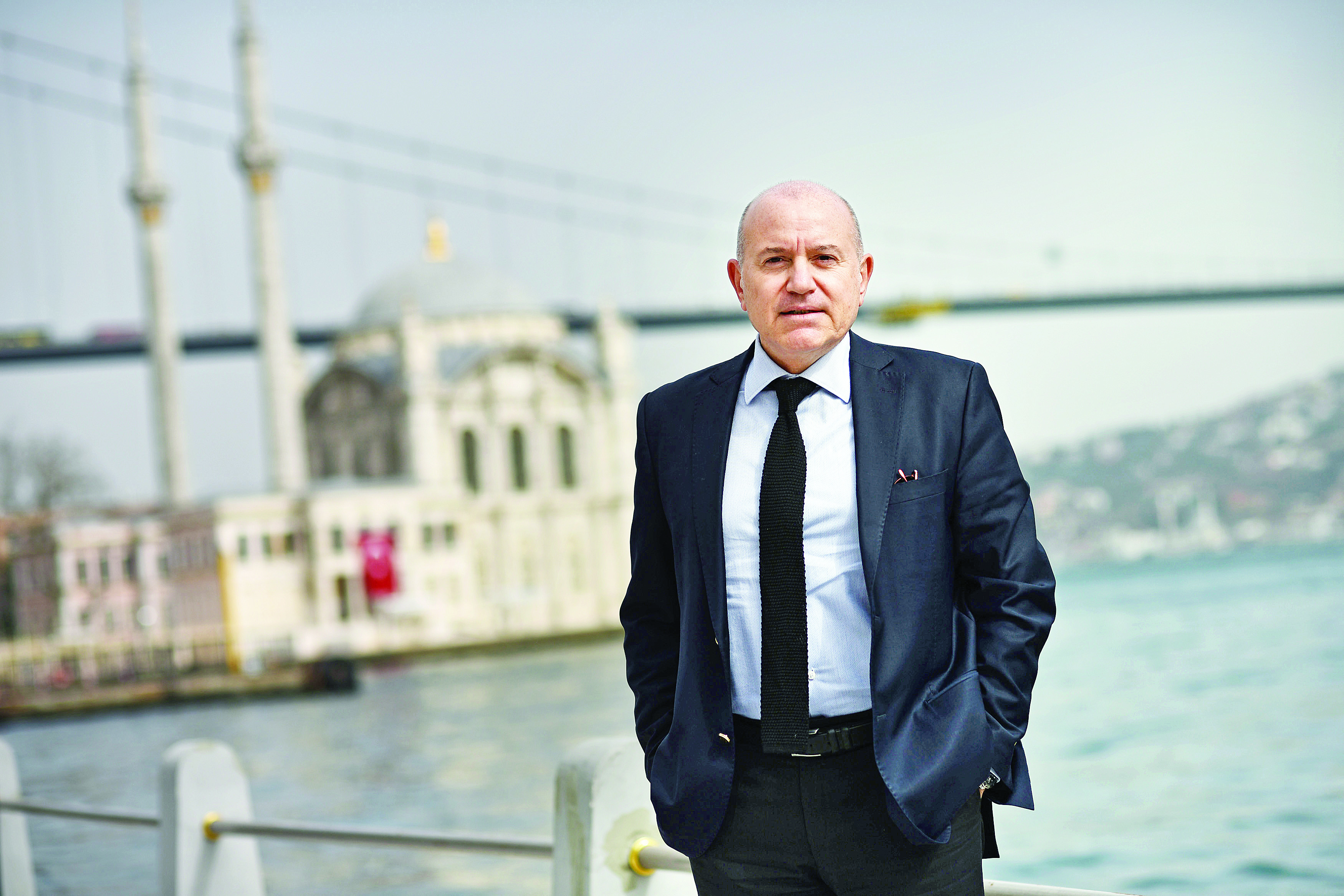 Yapmadıkları aşıyı yapmış gibi gösteriyorlar Yapmadıkları aşıyı yapmış gibi gösteriyorlar