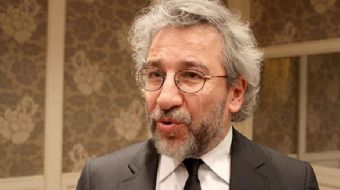 FETÖ´nün MİT tırları ihanetine çanak tutan, ardından Almanya´ya kaçan vatan haini Can Dündar, sokakt