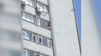 Şişli Hamidiye Etfal Eğitim ve Araştırma Hastanesinde tedavi gördüğü öğrenilen bir şahıs, hastanenin