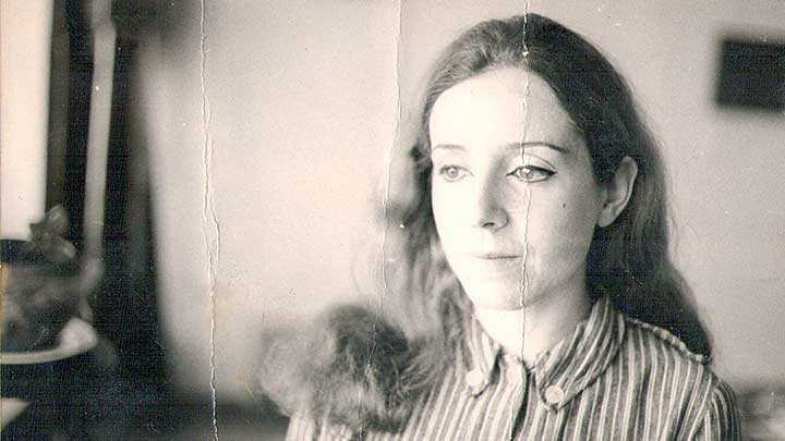 Bu şair kimdir - Her zaman bir güneş olsun şarkısının yazarıdır Bu şair kimdir - Her zaman bir güneş olsun şarkısının yazarıdır