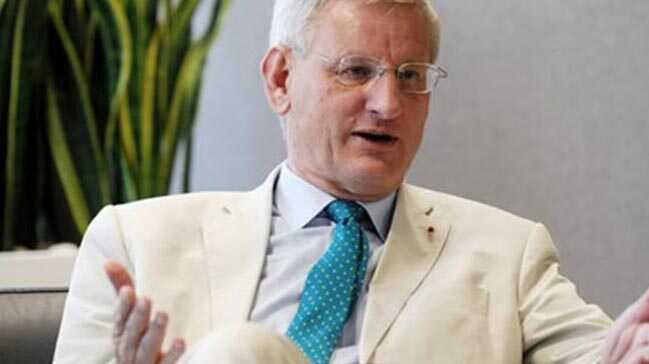 Eski+%C4%B0sve%C3%A7+Ba%C5%9Fbakan%C4%B1+Bildt+Avrupa%E2%80%99n%C4%B1n+tepkisizli%C4%9Fini+ele%C5%9Ftirdi