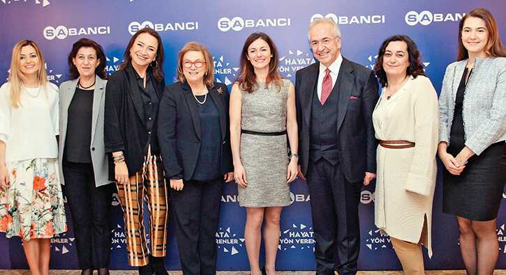 Sabanc%C4%B1:+Cam+tavanlar%C4%B1+k%C4%B1rmam%C4%B1z+gerekiyor