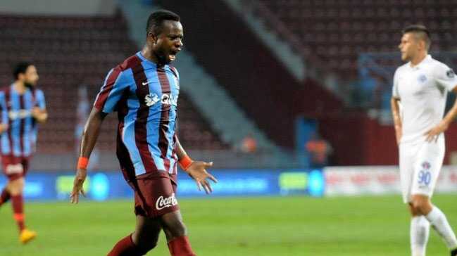 Ogenyi+Onazi,+%C3%87in+radar%C4%B1nda%21;