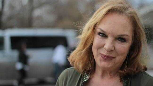 Selda Alkor Özcan Denize sitem etti Selda Alkor Özcan Denize sitem etti