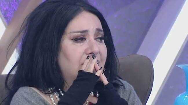 Nur+Yerlita%C5%9F%E2%80%99tan+Seda+Sayan+itiraf%C4%B1