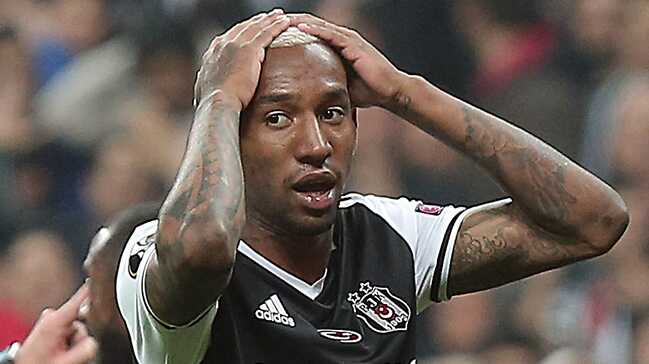Be%C5%9Fikta%C5%9F+Olympique+Lyon%E2%80%99a+penalt%C4%B1larla+elendi