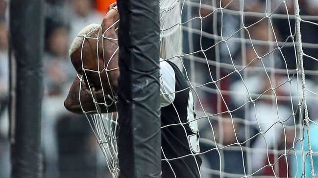 Be%C5%9Fikta%C5%9F%E2%80%99ta+Anderson+Talisca+endi%C5%9Fesi%21;+Ayr%C4%B1lacak+m%C4%B1?