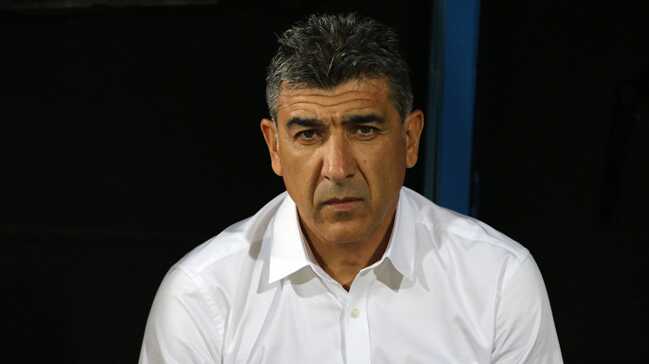 TFF+1.+Lig+ekibi+Manisaspor,+teknik+direkt%C3%B6r+Sait+Karaf%C4%B1rt%C4%B1nalar+ile+yollar%C4%B1n+ayr%C4%B1ld%C4%B1%C4%9F%C4%B1n%C4%B1+duyurdu