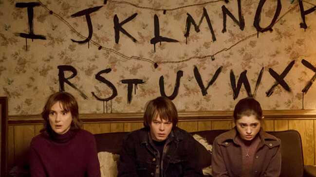 Stranger+Things%E2%80%99ten+Bar%C4%B1%C5%9F+Man%C3%A7o+s%C3%BCrprizi%21;