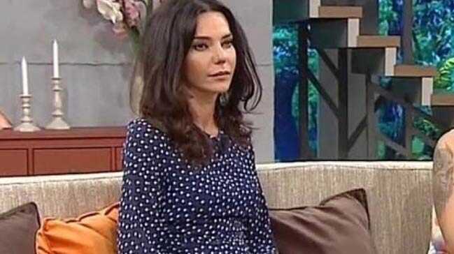 Hande+Ataizi%E2%80%99nin+program%C4%B1nda+%C5%9Fok+s%C3%B6zler%21;+%E2%80%99Sizi+kand%C4%B1r%C4%B1yoruz%E2%80%99