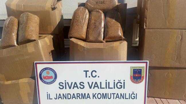 Kargo+kamyonunda+4+ton+ka%C3%A7ak+t%C3%BCt%C3%BCn+ele+ge%C3%A7irildi
