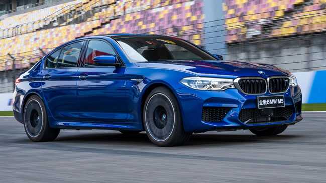 BMW+M5+%C3%87in%E2%80%99de+rekor+k%C4%B1rd%C4%B1%21;