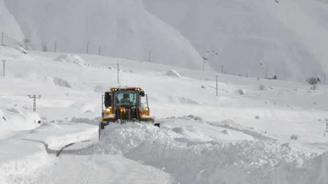 Erzurum,+Kars+ve+Ardahan%E2%80%99da+411+k%C3%B6y+yolu+kardan+kapand%C4%B1