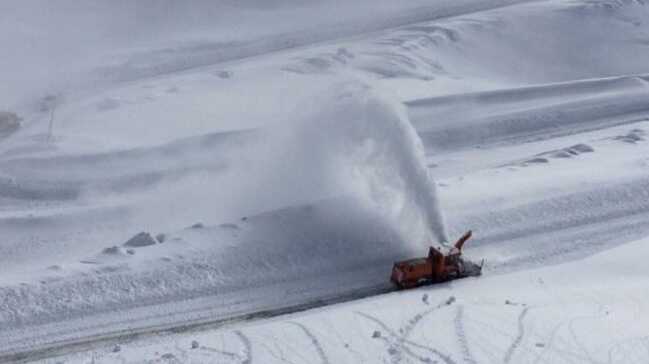 Van+ve+Bitlis%E2%80%99te+kar+ve+tipi+yollar%C4%B1+kapad%C4%B1