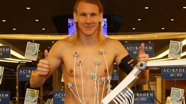 H%C4%B1rvat+futbolcu+Vida+sa%C4%9Fl%C4%B1k+kontrol%C3%BCnden+ge%C3%A7ti