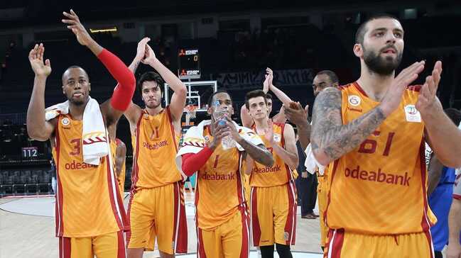 Galatasaray,+T%C3%BCrkiye+Kupas%C4%B1+Sekizli+Finalleri%E2%80%99ne+kat%C4%B1lamama+tehlikesiyle+kar%C5%9F%C4%B1+kar%C5%9F%C4%B1ya
