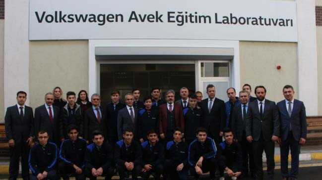 Volkswagen+Avek%E2%80%99+ten+Mesleki+%C4%B0stihdama+Destek..
