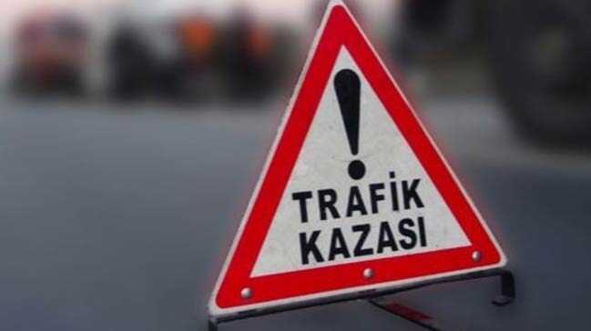 %C3%87anakkale%E2%80%99de+trafik+kazas%C4%B1:+8+yaral%C4%B1