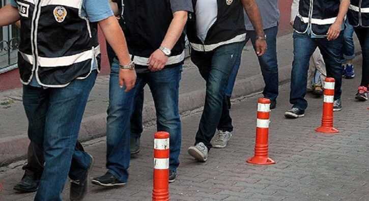 Kars%E2%80%99ta+g%C3%B6%C3%A7men+ka%C3%A7ak%C3%A7%C4%B1l%C4%B1%C4%9F%C4%B1+operasyonu:+14+g%C3%B6zalt%C4%B1