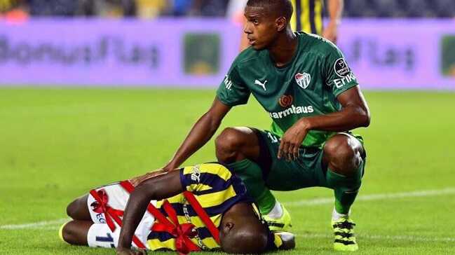 Ricardo+Faty,+Moussa+Sow+transferinden+sonra+ilgin%C3%A7+bir+payla%C5%9F%C4%B1m+yapt%C4%B1