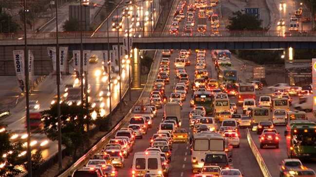 %C4%B0stanbul%E2%80%99da+yar%C4%B1n+baz%C4%B1+yollar+trafi%C4%9Fe+kapat%C4%B1lacak