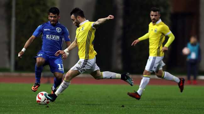 Fenerbah%C3%A7e+haz%C4%B1rl%C4%B1k+ma%C3%A7%C4%B1nda+Kukesi+ile+2-2+berabere+kald%C4%B1