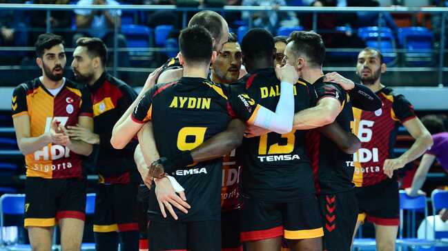 Galatasaray+HDI+Sigorta+deplasmanda+Fenerbah%C3%A7e%E2%80%99yi+3-2+yendi