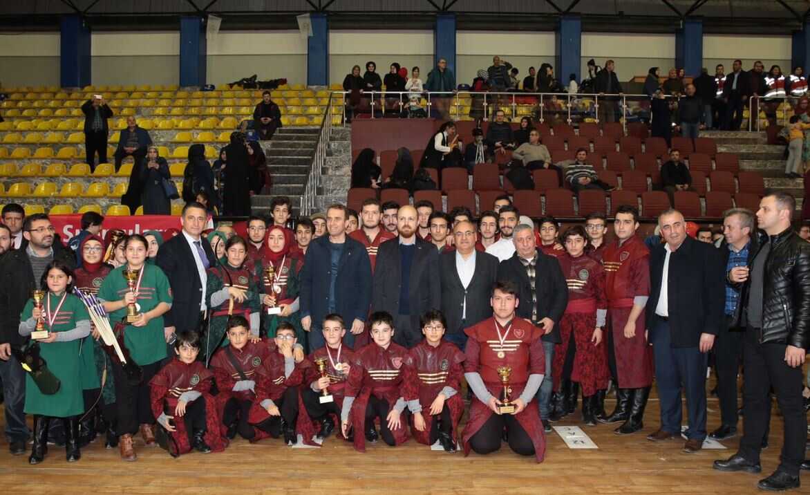 %C3%BCmraniye+Belediyesi+2%E2%80%99nci+Geleneksel+Ok%C3%A7uluk+Yar%C4%B1%C5%9Fmas%C4%B1nda+%C3%96d%C3%BCller+Sahiplerini+Buldu+