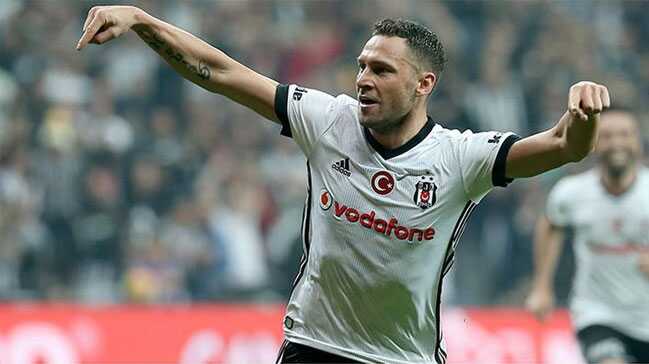 Celtic,+Dusko+Tosic+i%C3%A7in+3+milyon+euro+teklif+etti+Be%C5%9Fikta%C5%9F+4+milyon+euro+istiyor