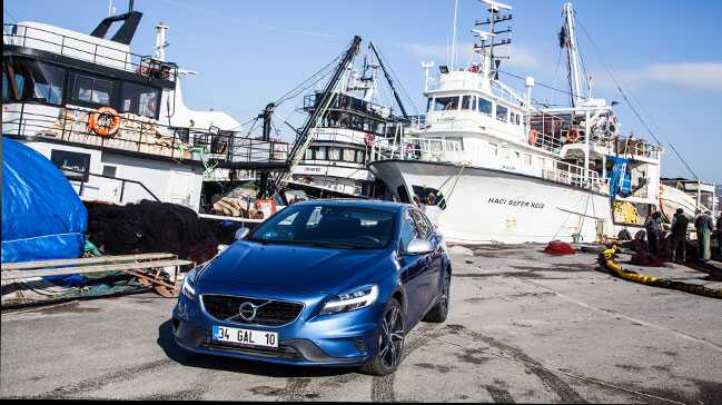 %C4%B0skandinav+ate%C5%9Fi:+Volvo+V40+