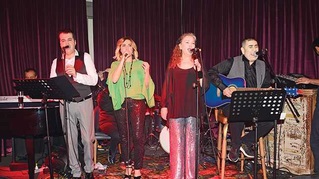 90%E2%80%99lara+yolculuk%21;