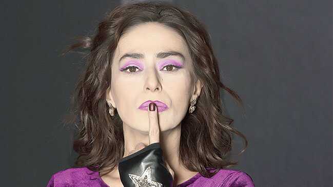 Y%C4%B1ld%C4%B1z%E2%80%99dan+%E2%80%99K%C4%B1%C5%9F+G%C3%BClleri%E2%80%99+alb%C3%BCm%C3%BC+geliyor