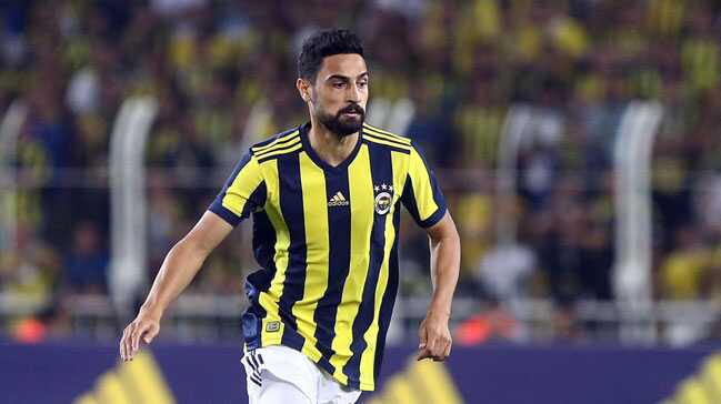 Aykut+Kocaman,+Mehmet+Ekici%E2%80%99yi+Yeni+Malatyaspor+ma%C3%A7%C4%B1na+haz%C4%B1rl%C4%B1yor