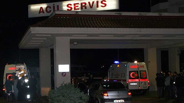 Ayd%C4%B1n%E2%80%99da+yolcu+otob%C3%BCs%C3%BC+devrildi:+12+yaral%C4%B1
