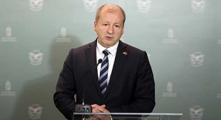 Macaristan+Savunma+Bakan%C4%B1+Simicsko:+Yapt%C4%B1%C4%9F%C4%B1+fedakarl%C4%B1klardan+dolay%C4%B1+T%C3%BCrkiye%E2%80%99ye+m%C3%BCte%C5%9Fekkiriz
