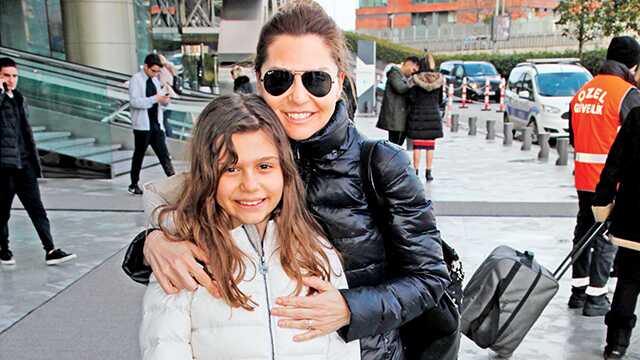 Pelin%E2%80%99in+k%C4%B1z%C4%B1+Selin+b%C3%BCy%C3%BCd%C3%BC+