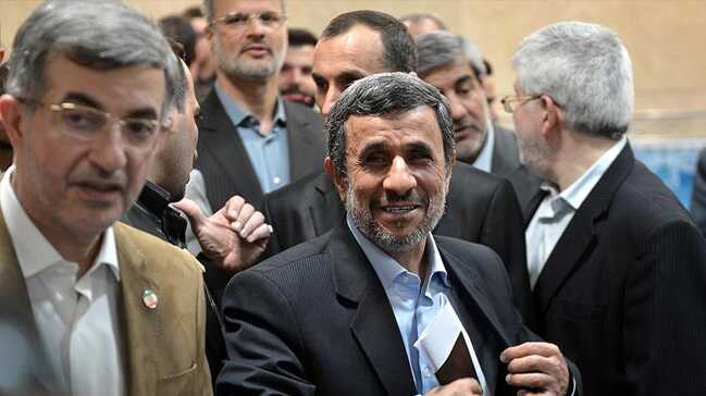 Ahmedinejad%E2%80%99%C4%B1n+yard%C4%B1mc%C4%B1s%C4%B1+Me%C5%9Fai%E2%80%99ye+g%C3%B6zalt%C4%B1++