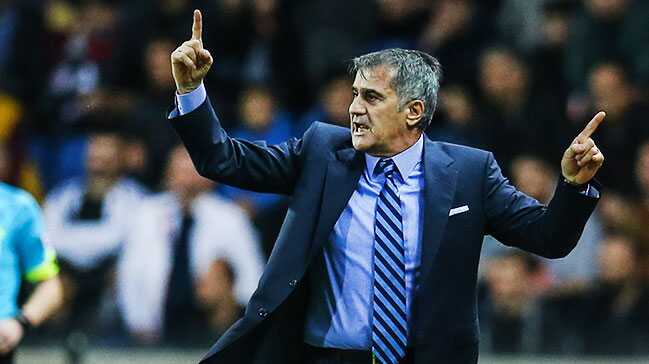 %C5%9Eenol+G%C3%BCne%C5%9F%E2%80%99in+yeni+hedefi+Galatasaray+derbisine+kadar+4%E2%80%99te+4+yapmak%21;
