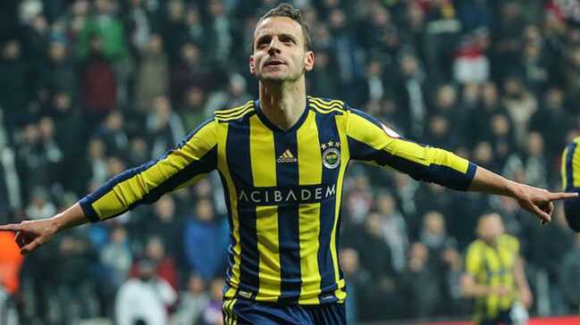 Fenerbah%C3%A7e%E2%80%99de+Soldado%E2%80%99dan+b%C3%BCy%C3%BCk+fedakarl%C4%B1k