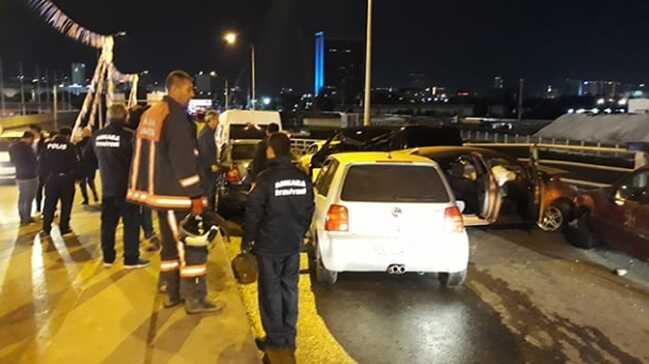Ankara%E2%80%99da+10+arac%C4%B1n+kar%C4%B1%C5%9Ft%C4%B1%C4%9F%C4%B1+zincirleme+trafik+kazas%C4%B1nda+7+ki%C5%9Fi+yaraland%C4%B1