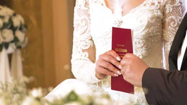 Manisa%E2%80%99da+iptal+olan+nikah%C4%B1+belediye+ba%C5%9Fkan%C4%B1+k%C4%B1yacak