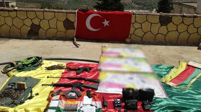 Afrin%E2%80%99de+ter%C3%B6r+%C3%B6rg%C3%BCt%C3%BCne+ait+m%C3%BChimmat+ve+%C3%B6rg%C3%BCtsel+dok%C3%BCman+ele+ge%C3%A7irildi