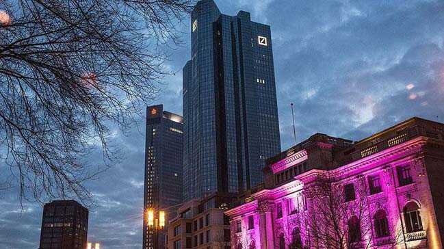Deutsche+Bank%E2%80%99%C4%B1n+2017+y%C4%B1l%C4%B1+net+kar%C4%B1+y%C3%BCzde+79%E2%80%99luk+azal%C4%B1%C5%9Fla+120+milyon+avro+d%C3%BCzeyinde+ger%C3%A7ekle%C5%9Fti