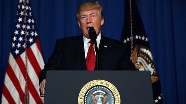 Trump:+%C3%87in+taleplerimizi+g%C3%B6rd%C3%BC+ve+bir+%C5%9Feyler+verme+s%C4%B1ras%C4%B1+onlarda