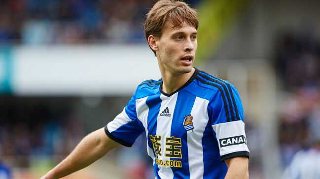 Be%C5%9Fikta%C5%9F%E2%80%99%C4%B1n+yeni+10+numaras%C4%B1+Real+Sociedad%E2%80%99l%C4%B1+Sergio+Canales