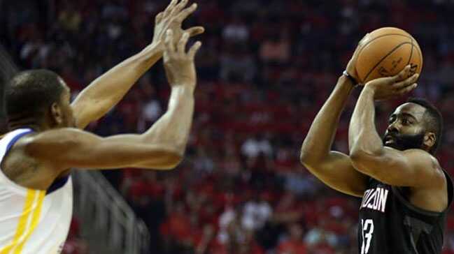 Rockets,+Warriors%E2%80%99a+fark+att%C4%B1,+seriyi+e%C5%9Fitledi