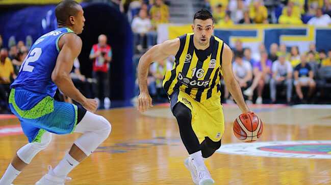 Tahincio%C4%9Flu+Basketbol+S%C3%BCper+Ligi%E2%80%99nde+%C5%9Fampiyon+Fenerbah%C3%A7e+Do%C4%9Fu%C5%9F%21;