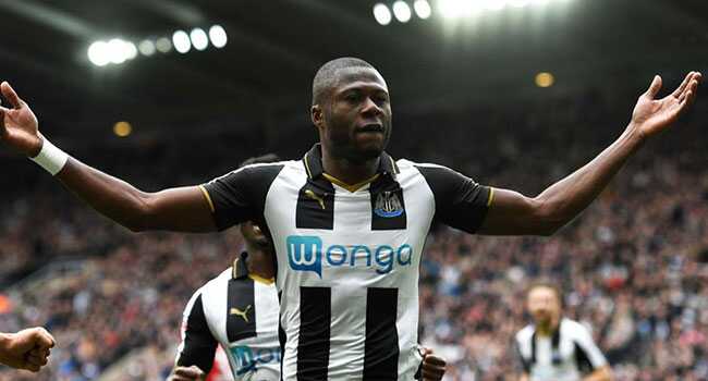 Trabzonspor,+Newcastle+United+formas%C4%B1+giyen+Mbemba+i%C3%A7in+giri%C5%9Fimlere+ba%C5%9Flad%C4%B1