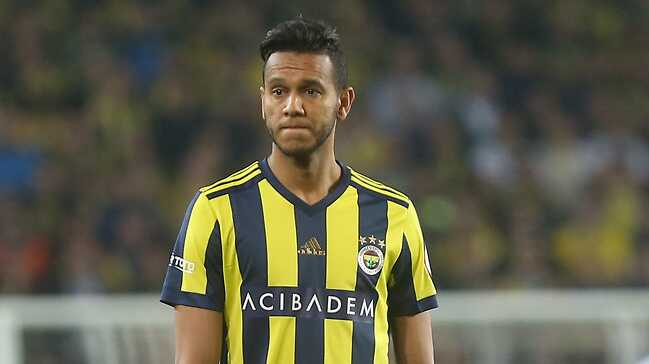 Josef+de+Souza+tak%C4%B1mda+kalmak+isterken+Fenerbah%C3%A7e+oyuncuyu+satmak+istiyor