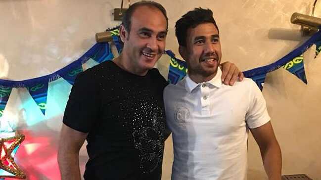 Trezeguet+Slavia+Prag%E2%80%99a+imza+atmadan+masadan+kalkt%C4%B1